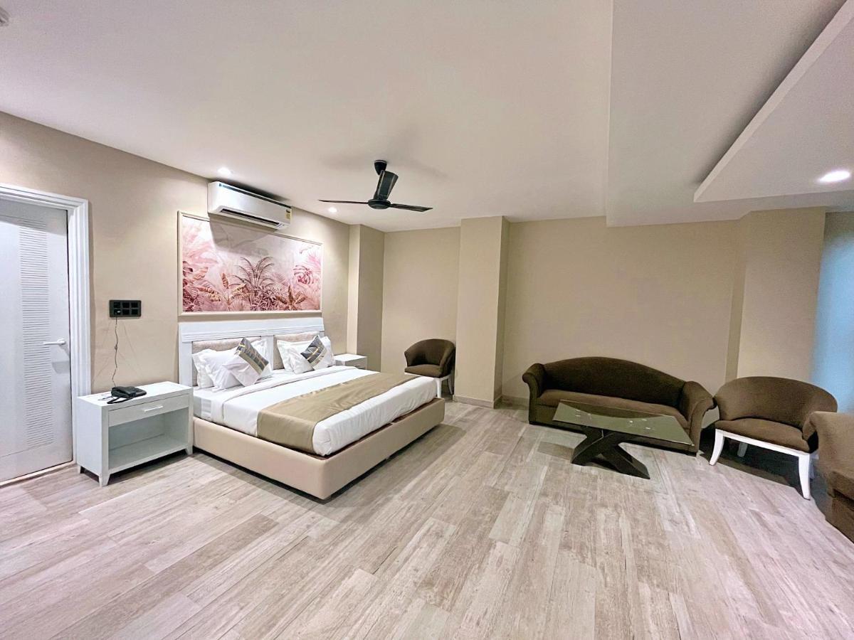 Skon Boutique By Orion Hotels Нью-Дели Экстерьер фото